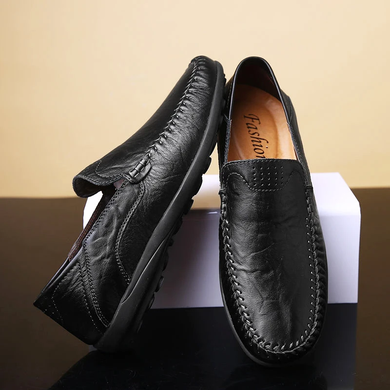 Moški Priložnostne Čevlji Luksuzne blagovne Znamke Leather Moški Loafers Moccasins Dihanje Zdrsne na Črno Vožnjo Čevlji Plus Velikost 37-46 Slike 3